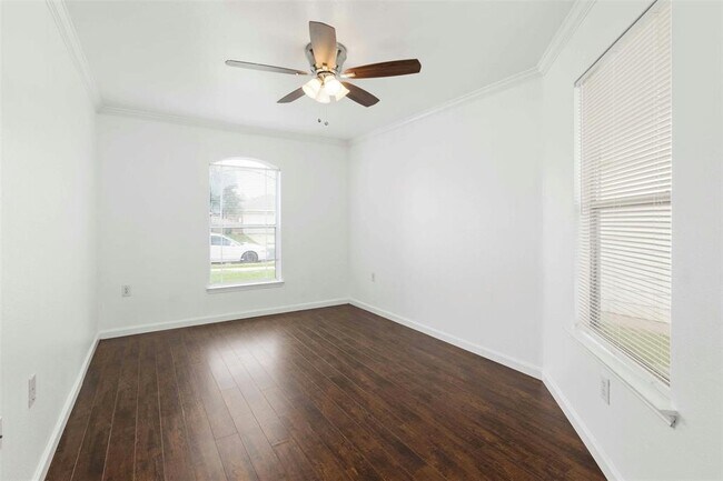 Building Photo - 12409 Sky Harbor Dr