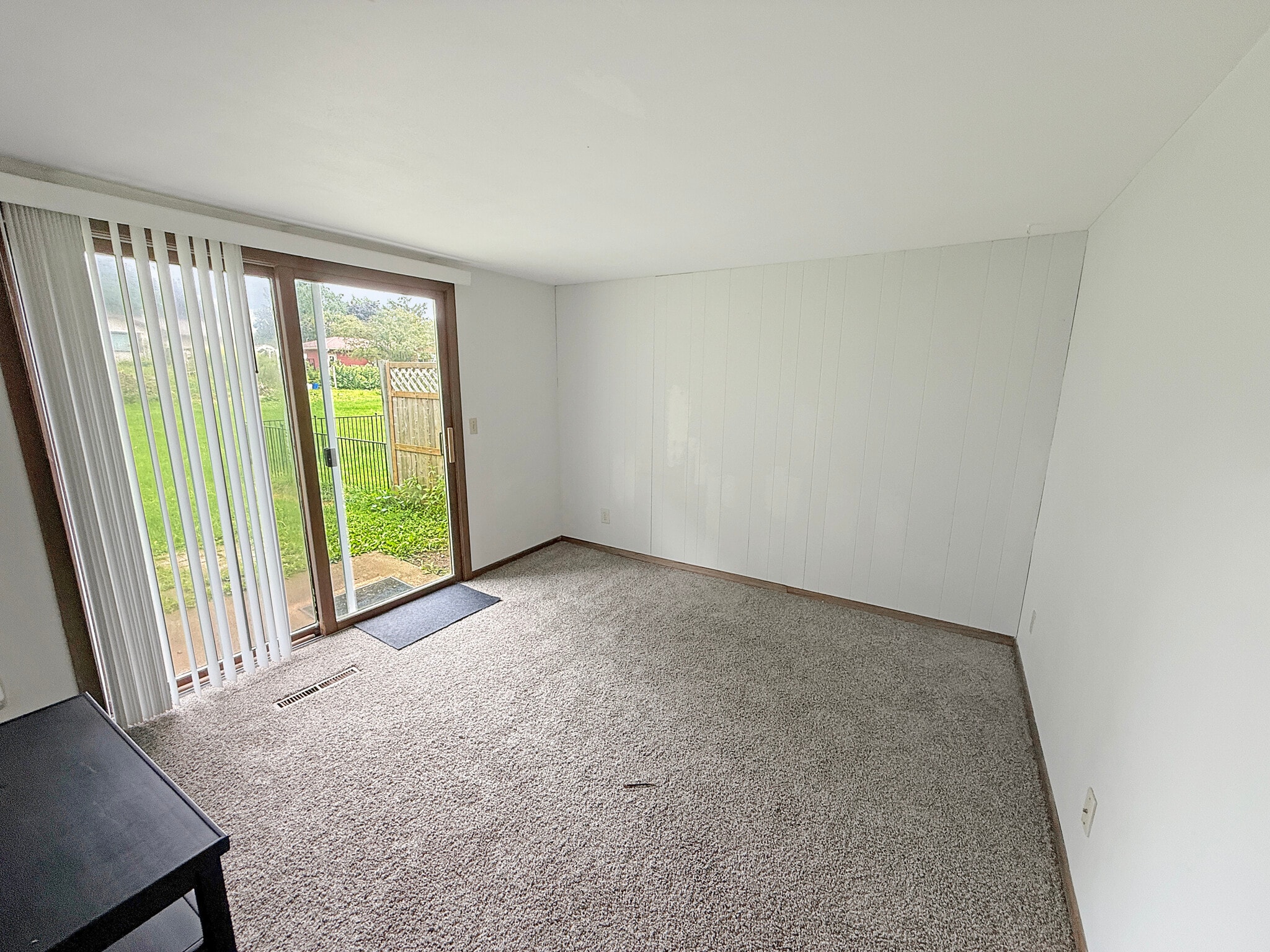 Building Photo - 6844 Sunset Meadow Dr