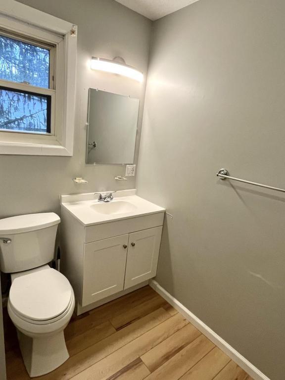 Building Photo - 69 Linden Ave