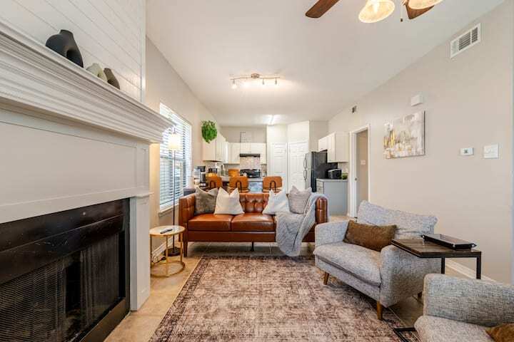 Building Photo - 5131 Butter Creek Ln