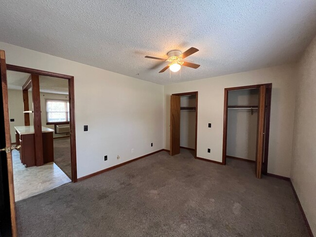 Building Photo - 1BR in Hollister - Coming soon