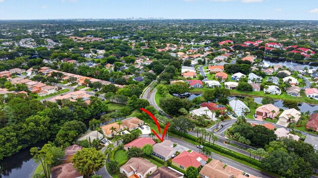 Building Photo - 208 Caribe Ct
