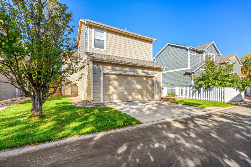 Building Photo - 5326 Corbett Dr