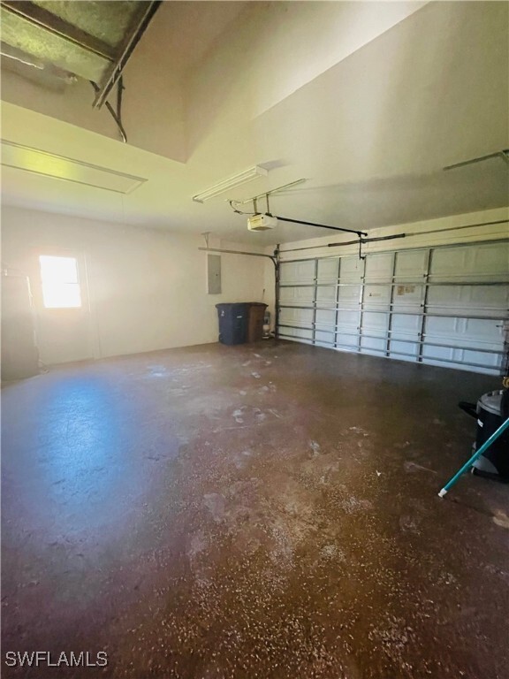 Building Photo - 2271 Eaton Lake Ct