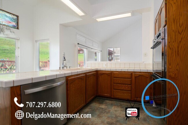 Building Photo - Benicia! GORGEOUS Southampton Hills home