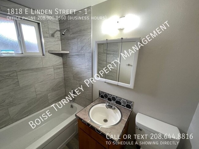 Building Photo - 1818 E Linden St