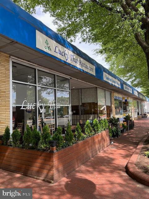 Building Photo - 157 S Virginia Ave