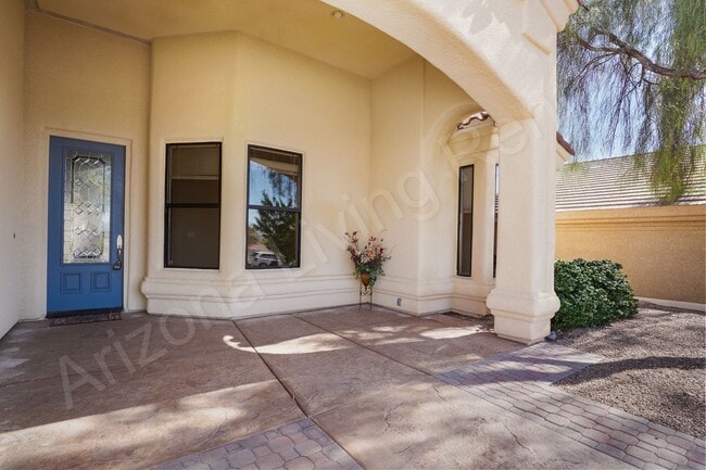 Building Photo - RESIDENTIAL ESTATES BEAUTY!
