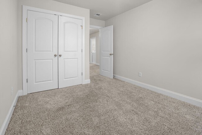 Building Photo - 326 Seaton Wy