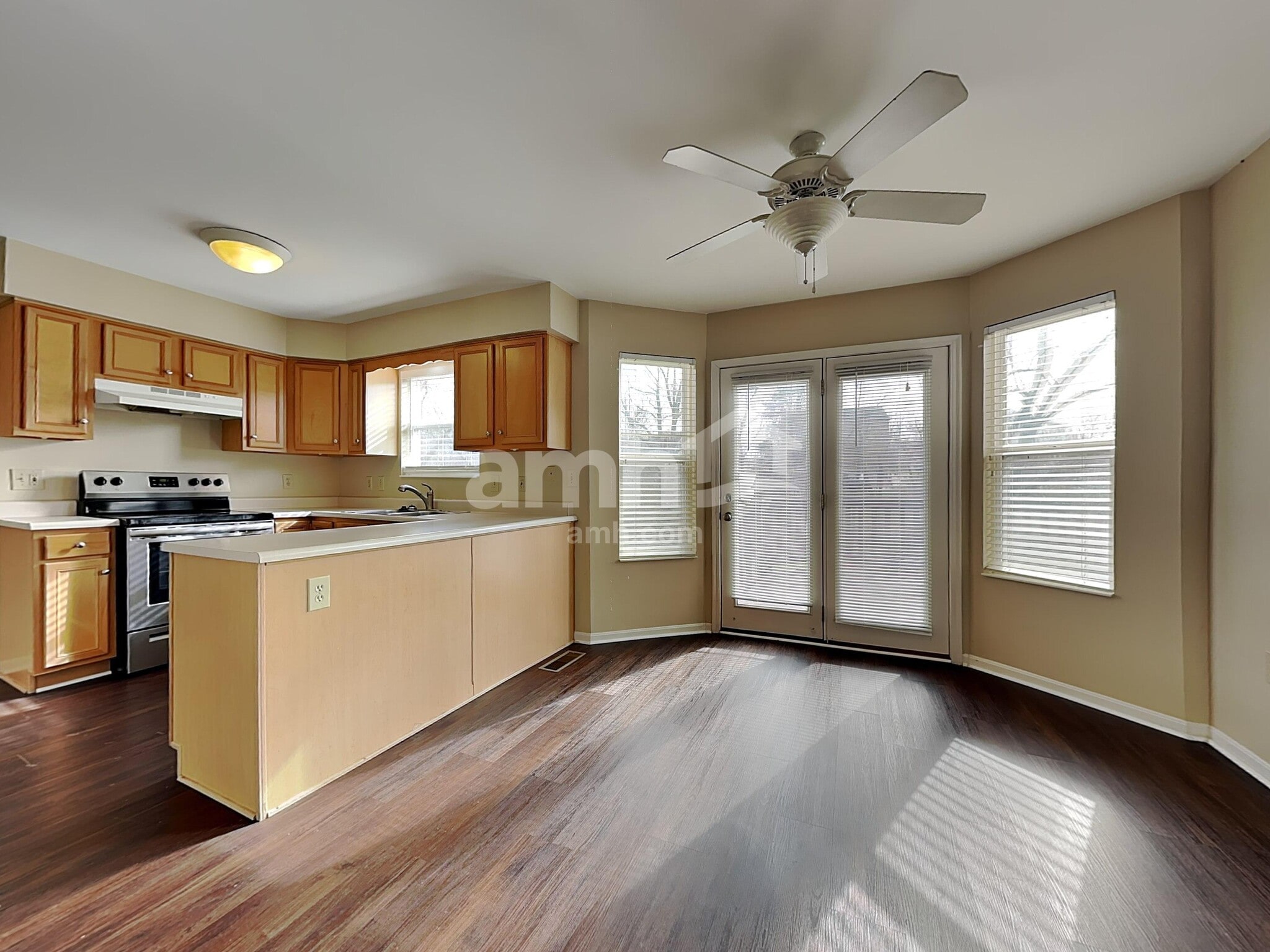 Building Photo - 2618 Spring Mill Pl