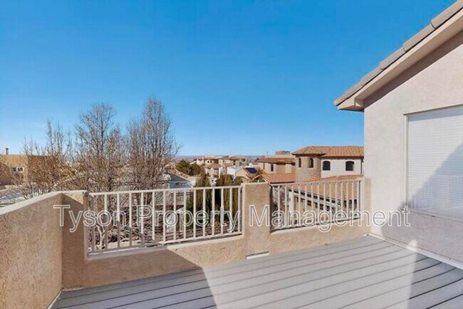 Building Photo - 8523 Waterford Pl NE