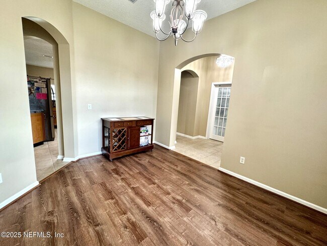 Building Photo - 2208 Wide Reach Dr