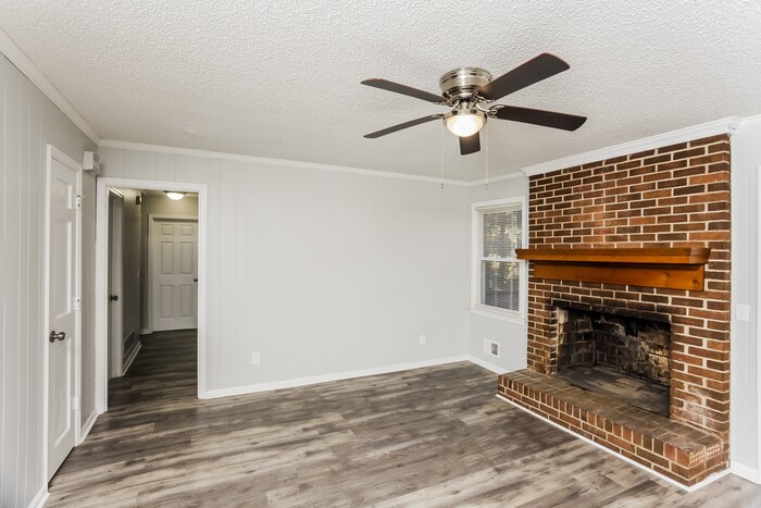 Building Photo - 140 Little Hampton Dr