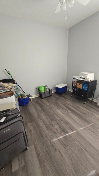 2nd Bedroom - 480 River Oaks Dr