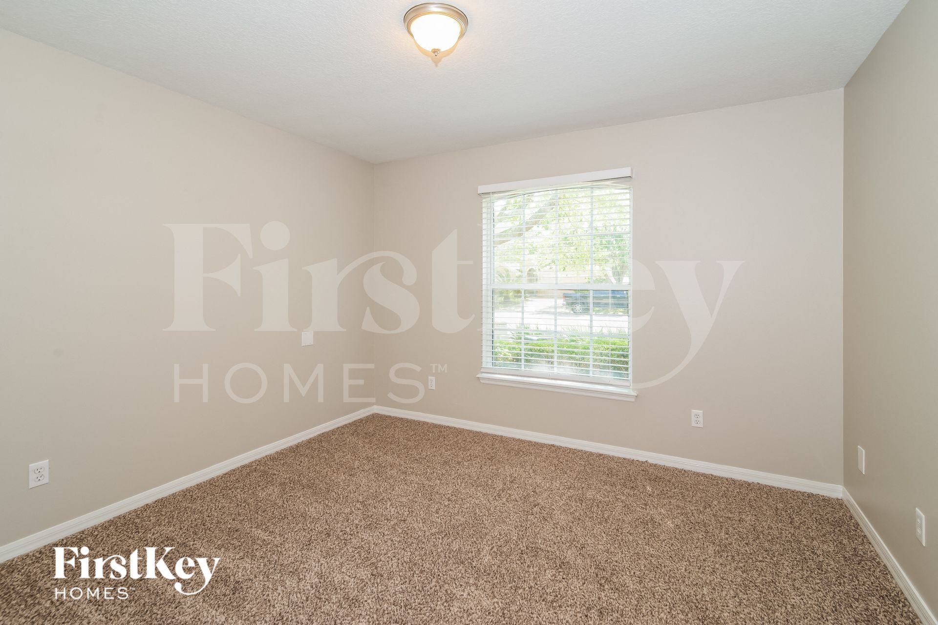 Building Photo - 581 Longmill Ln