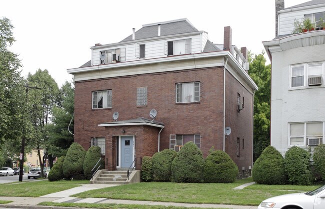 Primary Photo - 5501 Stanton Ave