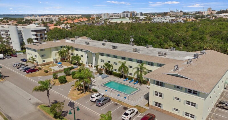 Primary Photo - 230 Columbia Dr