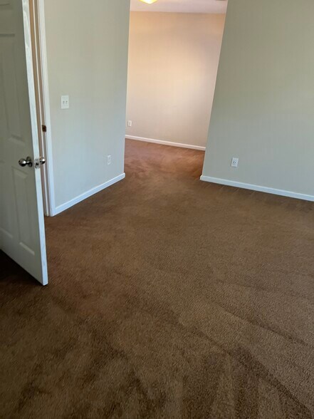 Building Photo - 4028 Haworth Pky