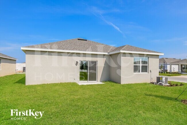 Building Photo - 1642 Isleta Lp