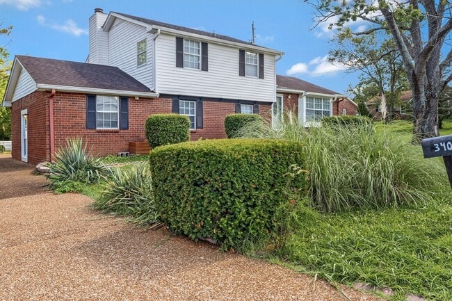 Building Photo - 3401 Shakertown Rd