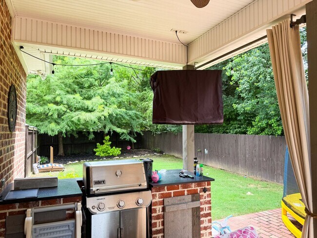 Building Photo - Charming 3-Bedroom, 2-Bath Home in Starkville!