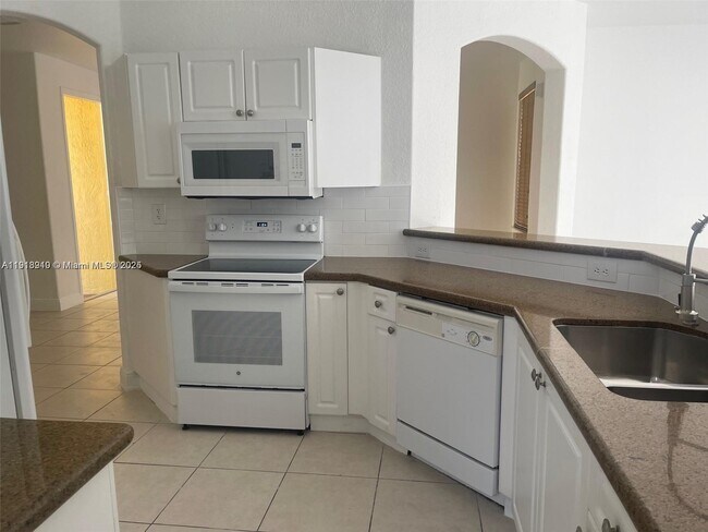 Building Photo - 11413 SW 137th Passage