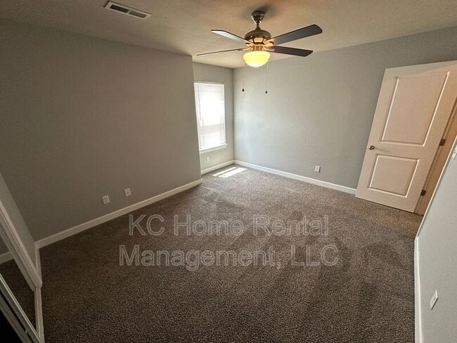 Building Photo - 10530 Kane Dr