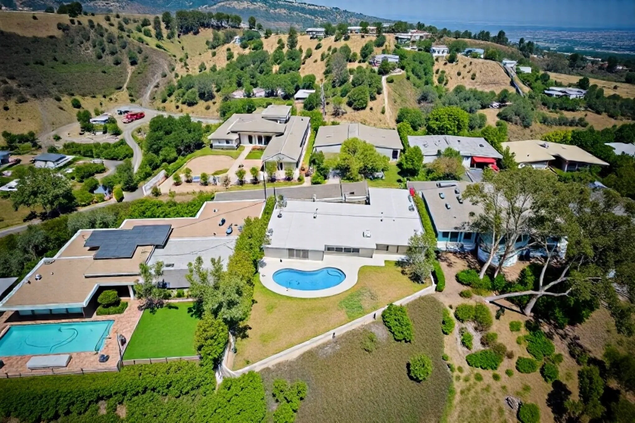 Building Photo - 1641 Tower Grove Dr