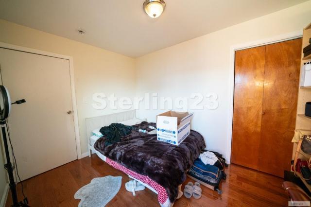 Building Photo - 2 bedroom in Long Island City NY 11105