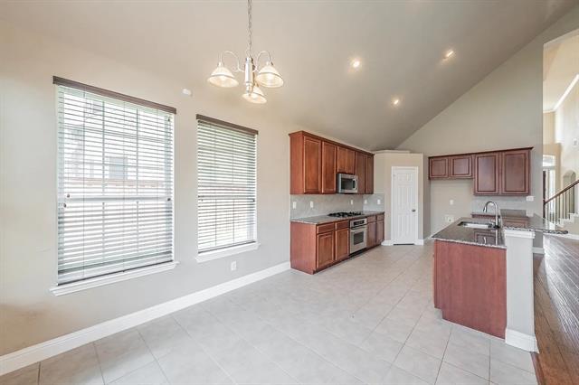 Building Photo - 1605 Buckhorn Dr