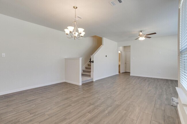 Building Photo - 6721 Farsight Dr