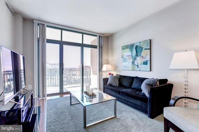 Building Photo - 11700 Old Georgetown Rd