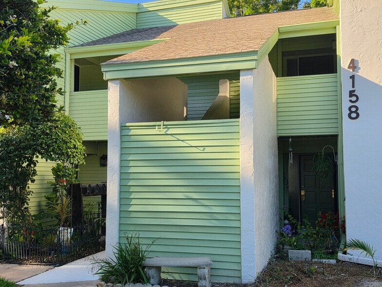 Building Photo - 4158 Pinelake Ln