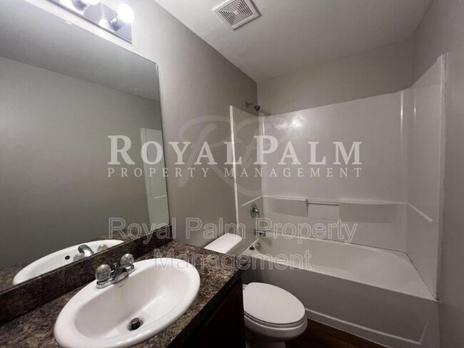 Building Photo - 18319 Gibraltar Ln