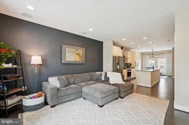 Building Photo - 22979 Cabrillo Terr