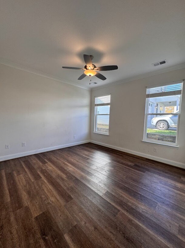 Building Photo - Inquire today on how to get FREE RENT!