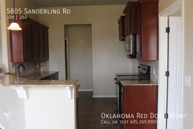 Building Photo - 5805 Sanderling Rd