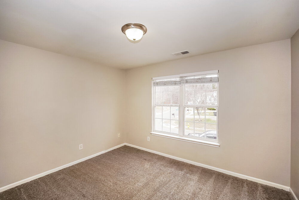 Building Photo - 5113 Autumn Oak Dr