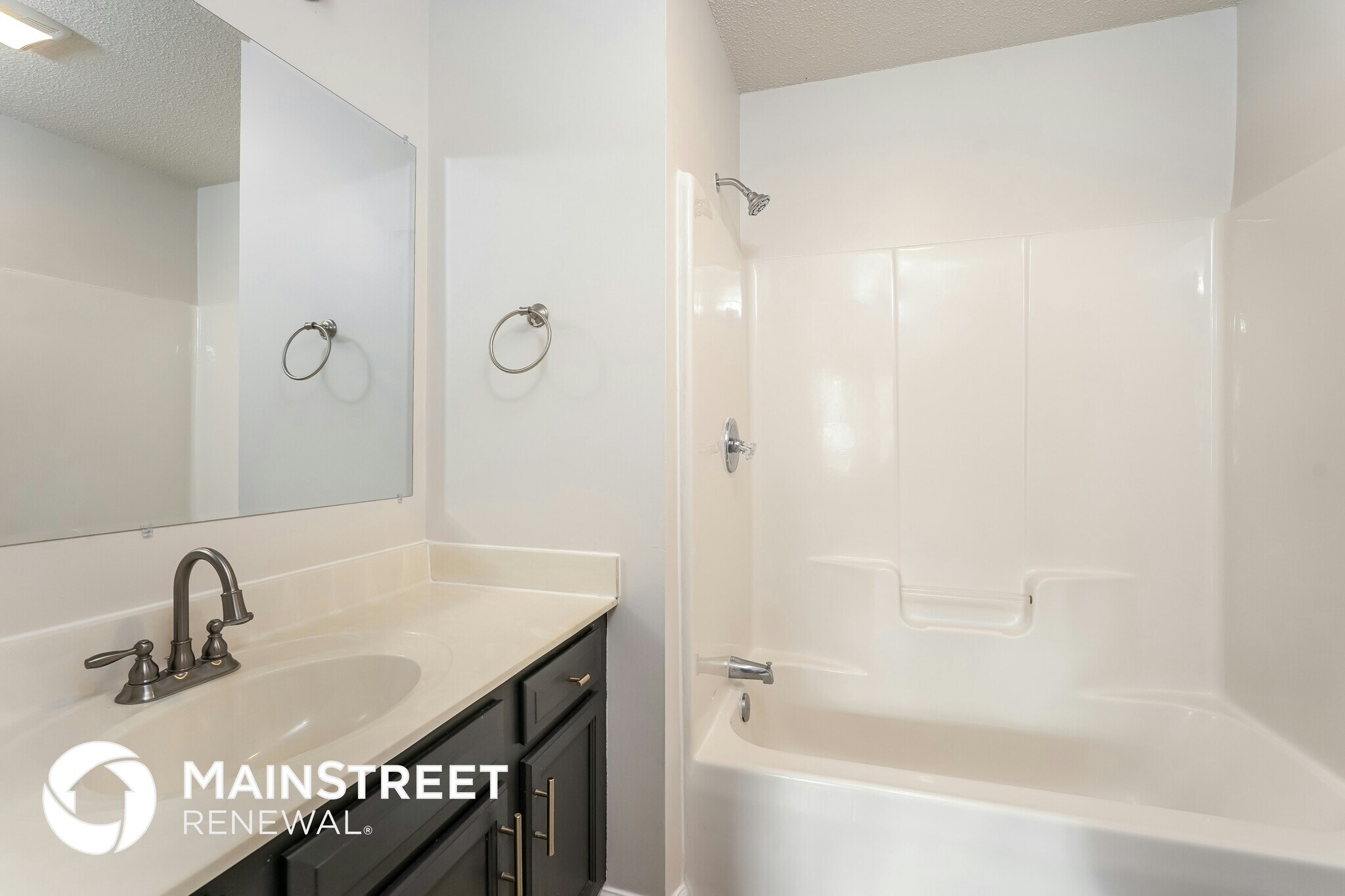 Building Photo - 19 Grace Dr