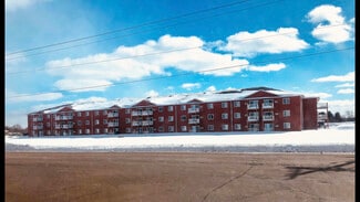 Building Photo - Berry Pointe Luxury Apartments