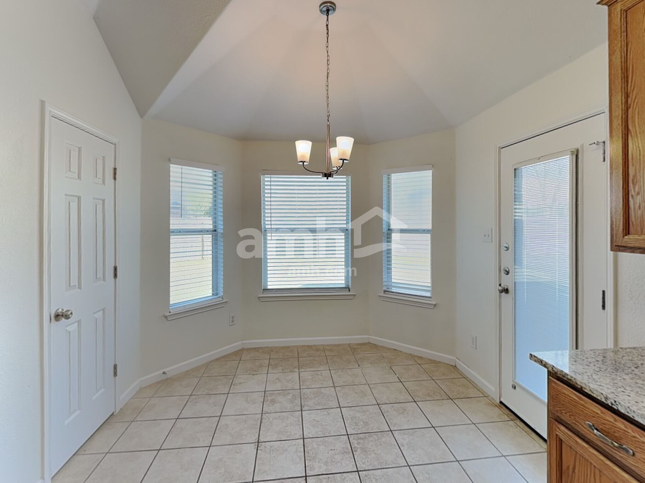 Building Photo - 209 Wenrick Dr