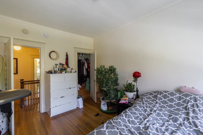 Building Photo - 3204 Porter St NW