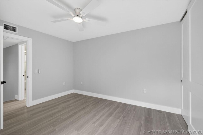 Building Photo - 183 Charter Way