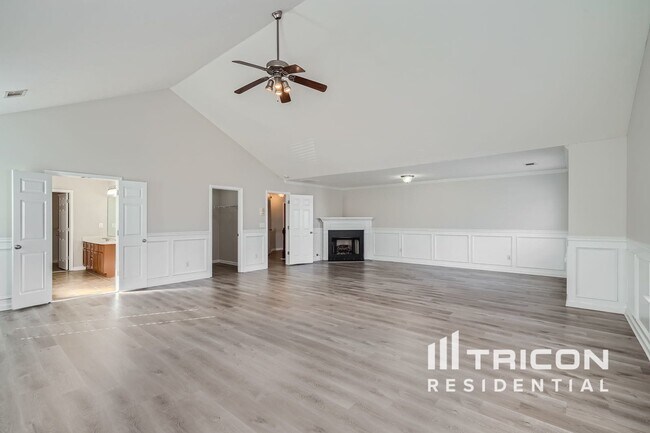 Building Photo - 881 Ashton Park Dr SE