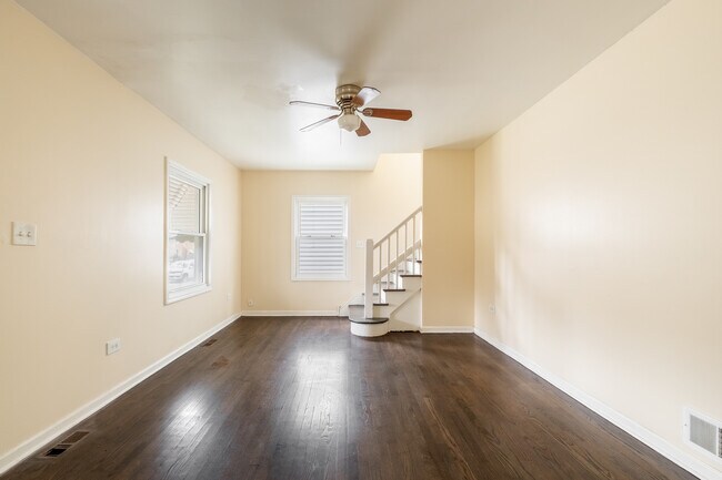 Building Photo - 12416 S Princeton Ave