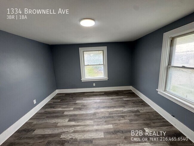 Building Photo - 1334 Brownell Ave