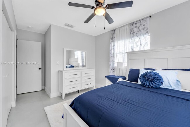 Building Photo - 6447 NW 22nd St