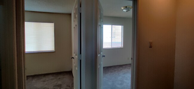 Building Photo - 5362 Bancroft Ave