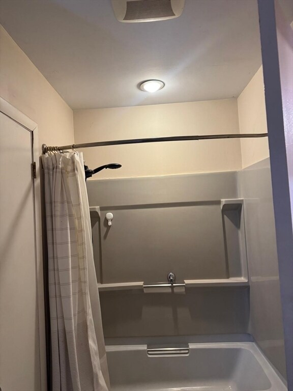 Building Photo - 478 Kimball St