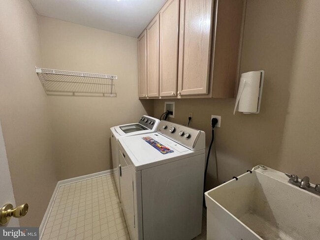 Building Photo - 148 Galway Cir